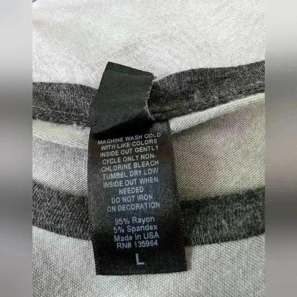 Windsor Women's Long Sleeve Tee Size L - Picture 8 of 9